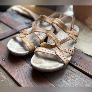 J. Crew Girls Tan Leather Multi-Strap Sandals 8M